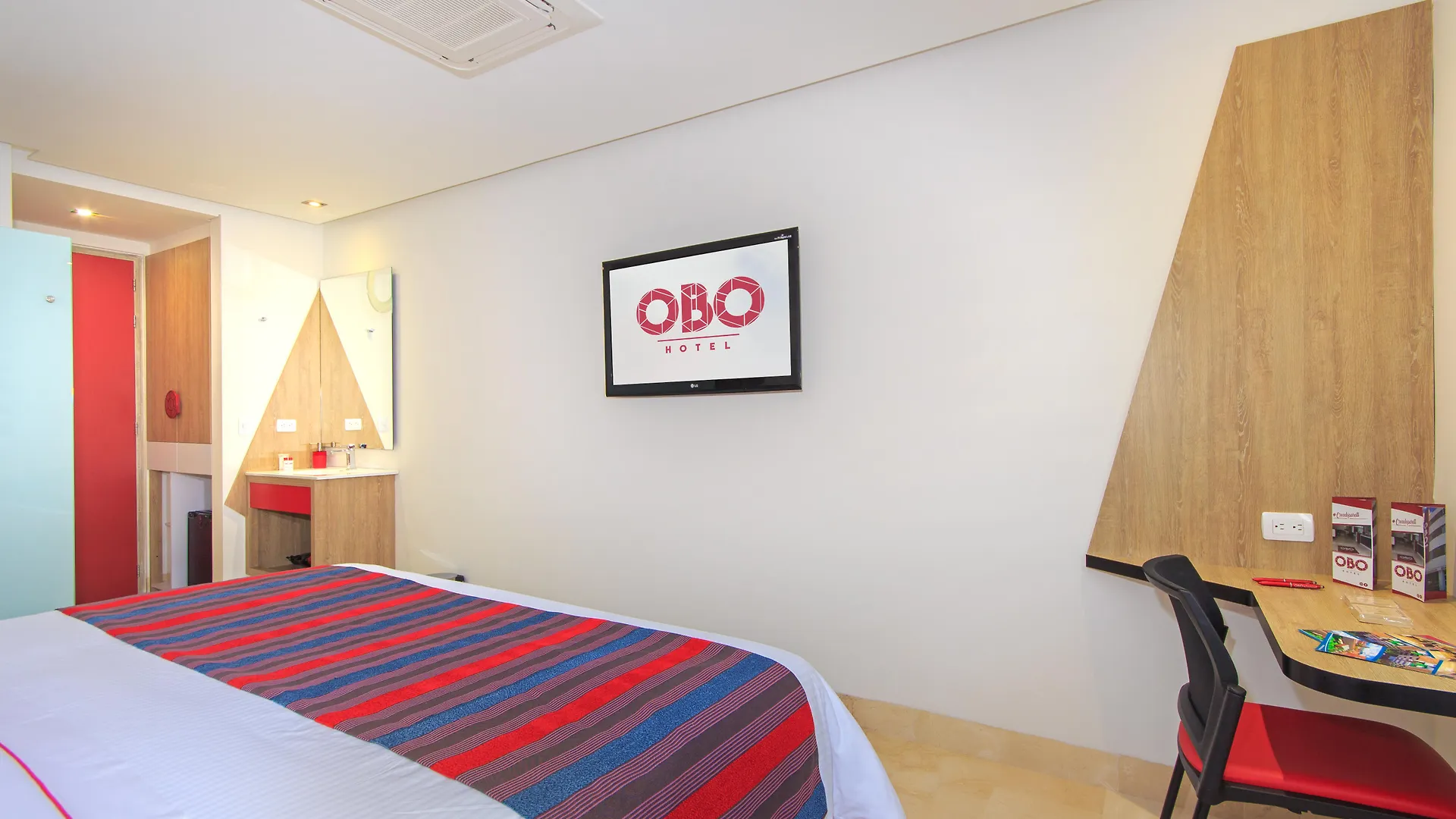 Obo Hotel Medellin 4*,